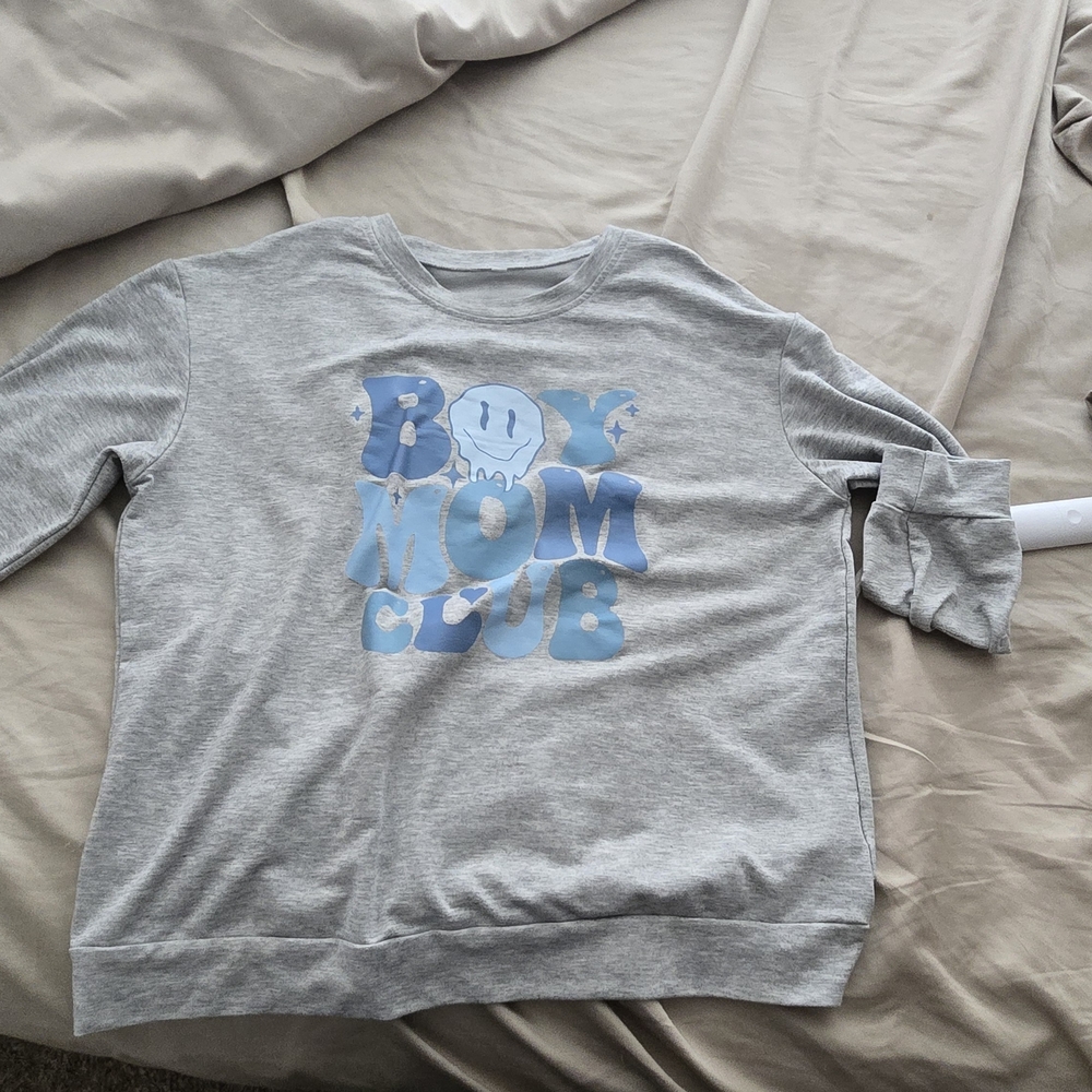 Gray Boy Mom Club Kids Sweatshirt